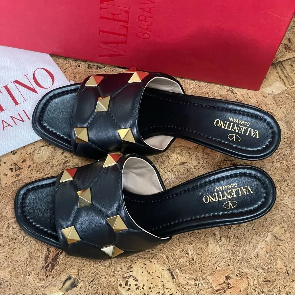 SOLD!!!!VALENTINO GARAVANI Slide Sandal EU 38.5 FREE AUTHENTIC - Picture 3 of 16